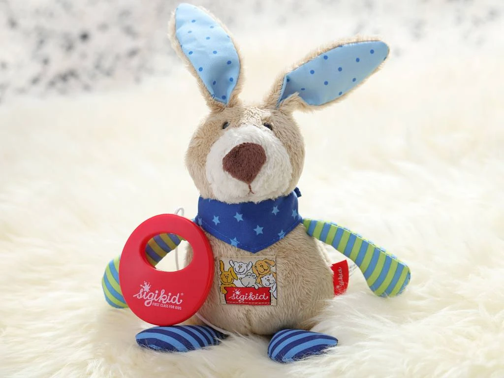 Sigikid Knuffel Haas Muziekknuffel Red Stars 2 Sigikid Knuffel Haas Muziekknuffel Red Stars - Afbeelding 2