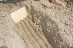 Speelbelovend Zandkam Set 5-delig Hout 8 Speelbelovend Zandkam Set 5-delig Hout -Speelgoed Winkel image 2949