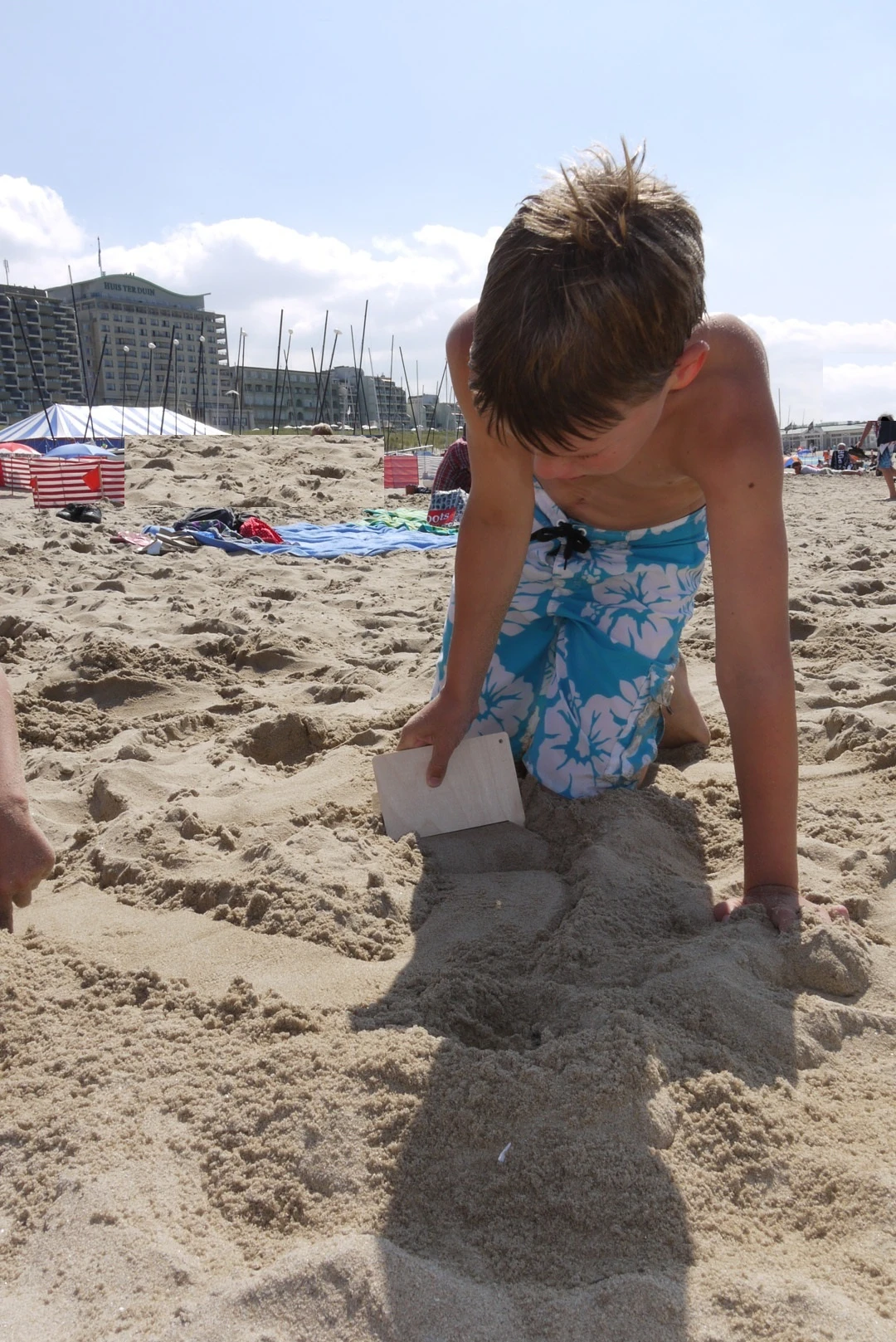 Speelbelovend Zandkam Set 5-delig Hout 5 Speelbelovend Zandkam Set 5-delig Hout - Afbeelding 5