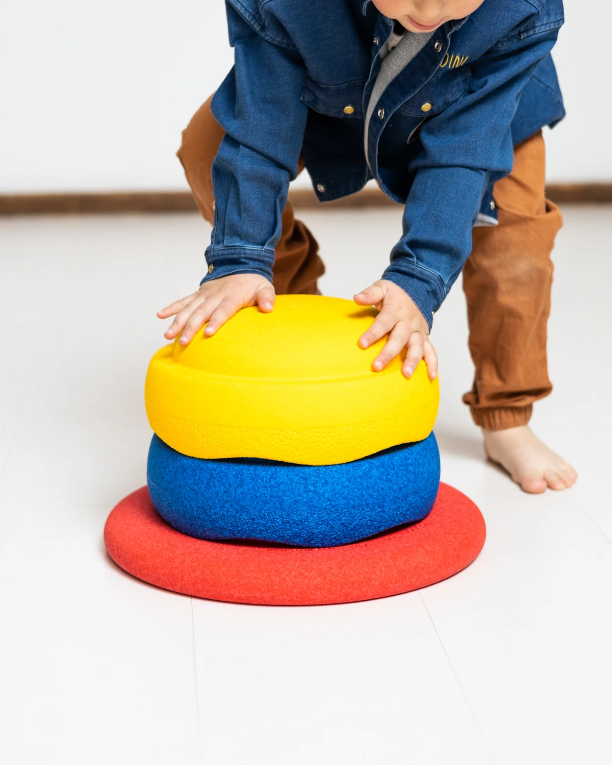 Stapelstein Balance Board Colors Primary Set 3-delig 2 Stapelstein Balance Board Colors Primary Set 3-delig - Afbeelding 2